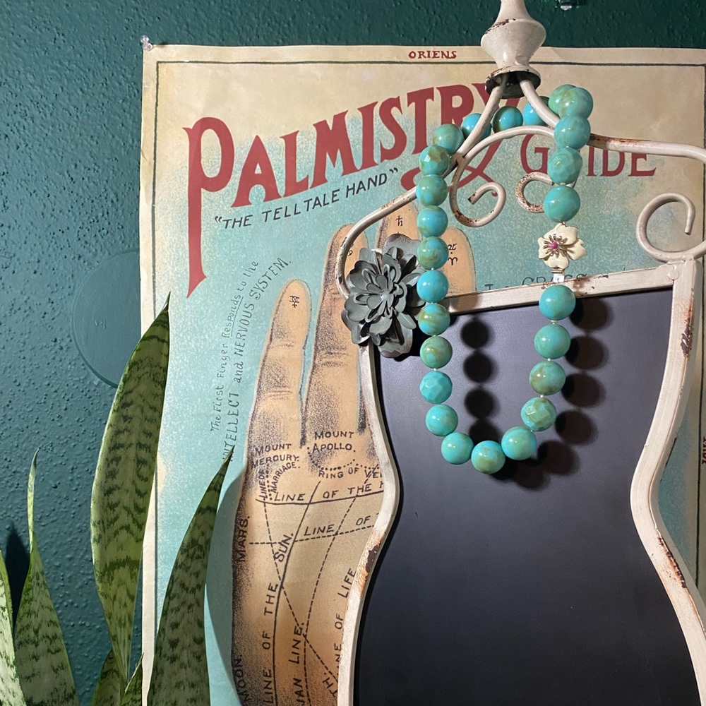 Retired Stella & Dot Necklace